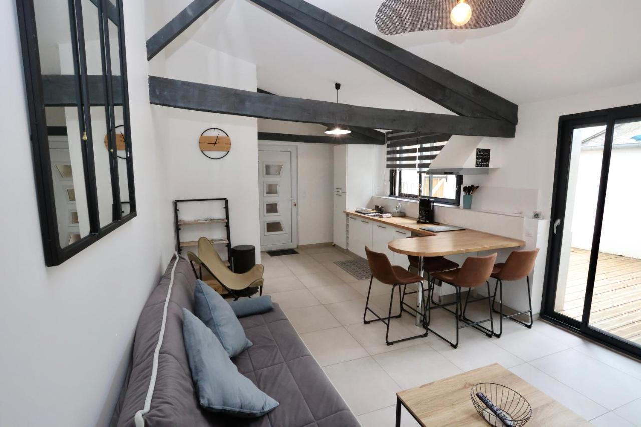 L'Atelier Et Sa Terrasse Apartment Pontivy Exterior photo